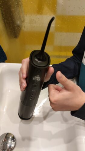 Klikněte pro zobrazení na celou obrazovku Ústní sprcha Floss™ photo review